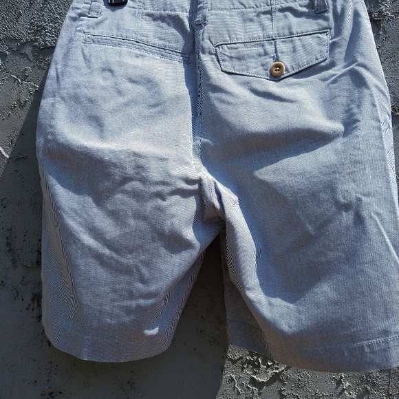 ROUNDTREE & YORKE SHORTS.  SZ 30.  NEW!! - Picture 6 of 10